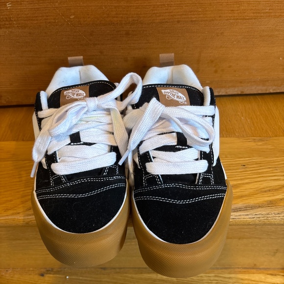 NWOT Vans ‘Knu Skool’ suede sneaker - Picture 5 of 6